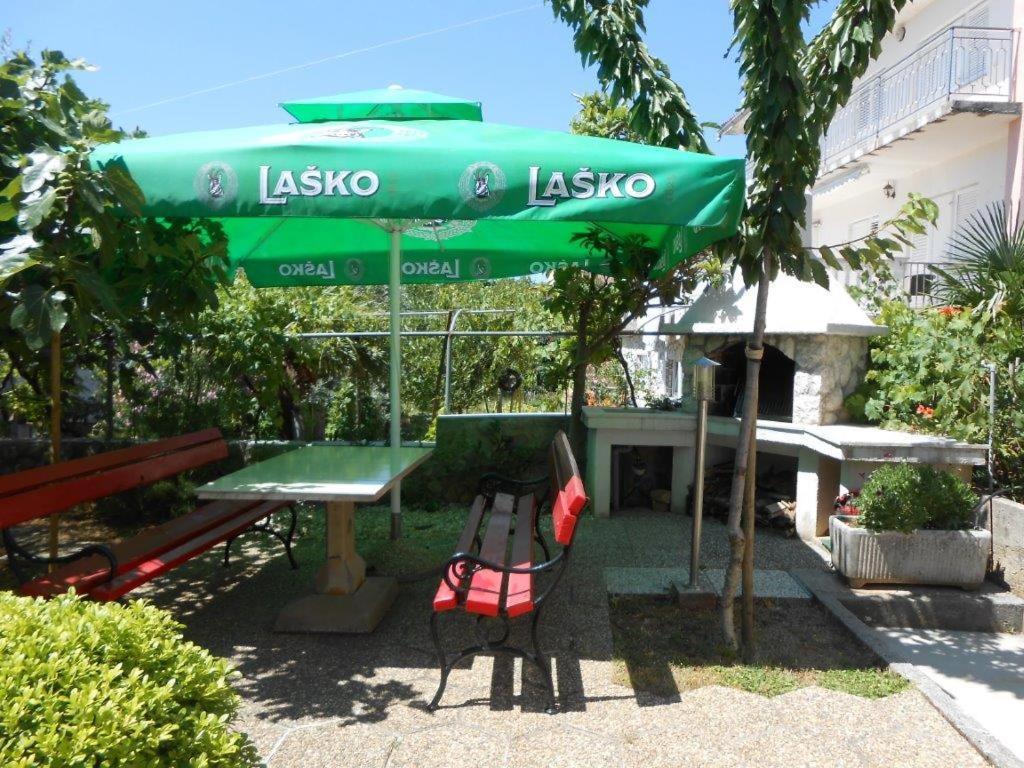 Apartmani Braut Kornić Exterior foto