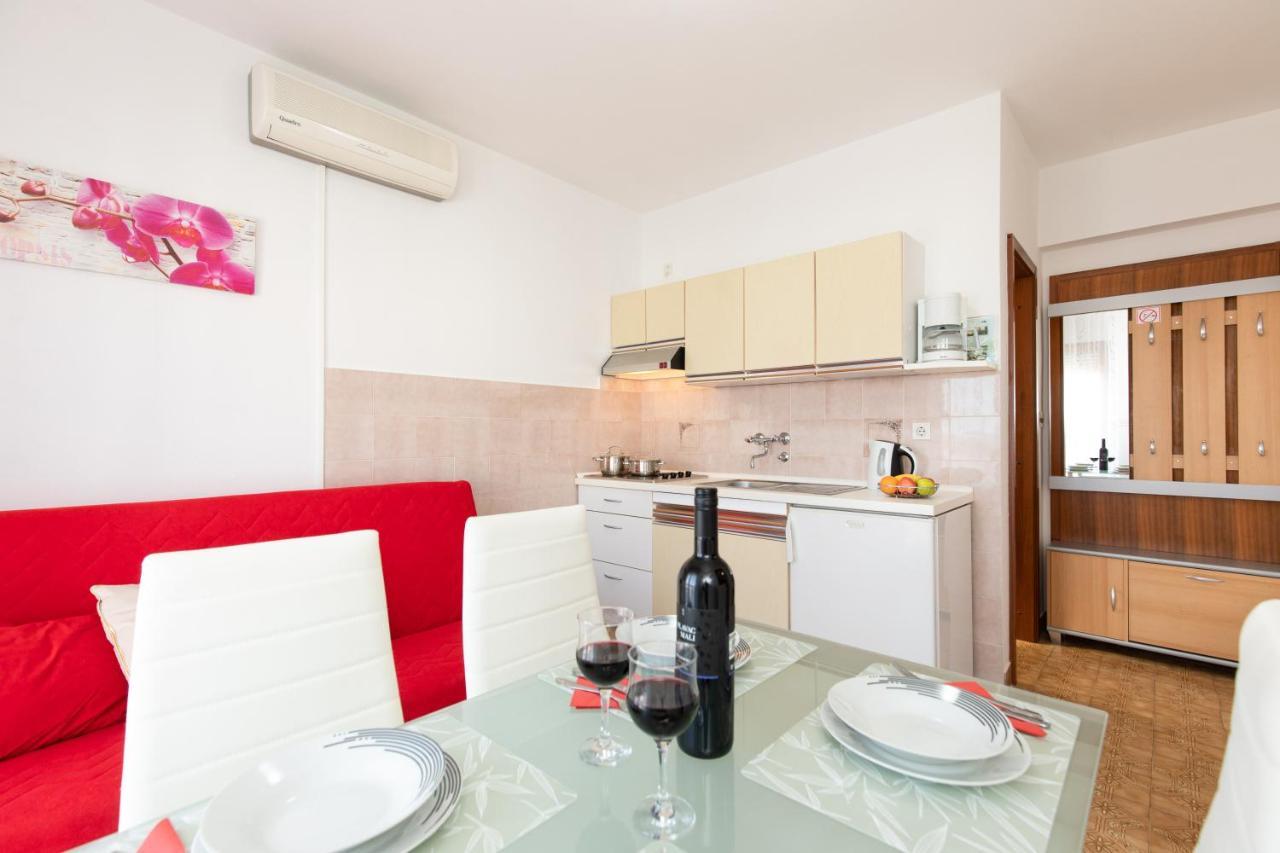 Apartmani Braut Kornić Exterior foto