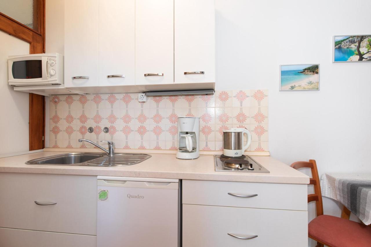 Apartmani Braut Kornić Exterior foto